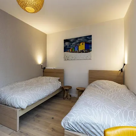 Apartment In Near The *